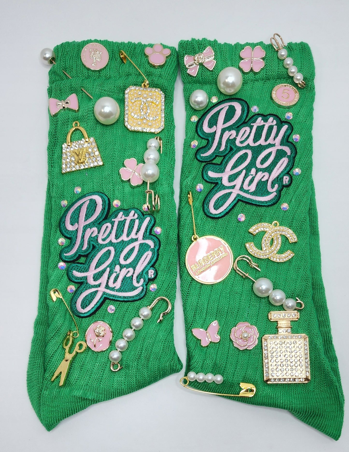 Pretty Girl Green and Light Pink
